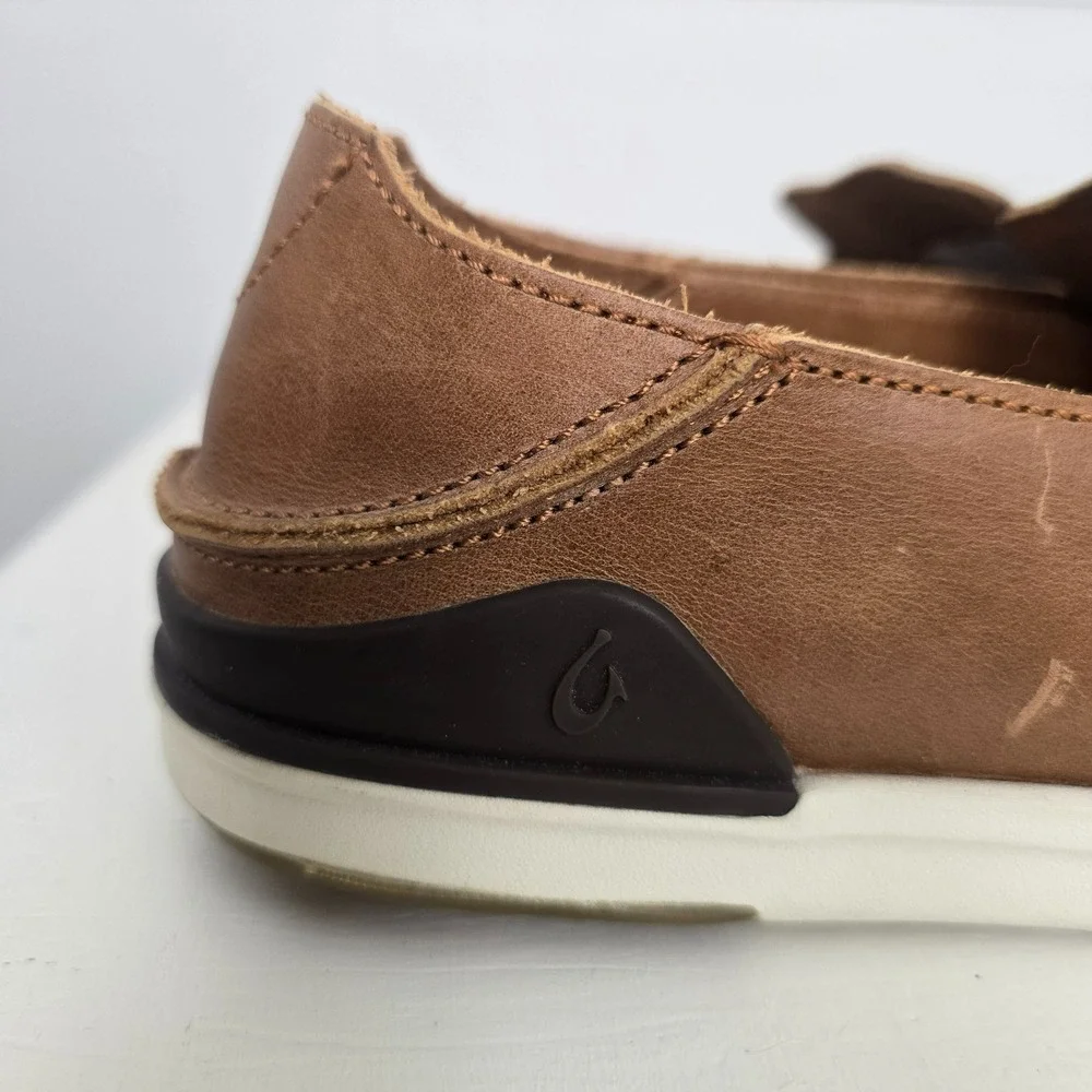 OluKai Mens Kakaha Leather Slip On Loafers Size 8.5 Brown Comfort Coastal Beach